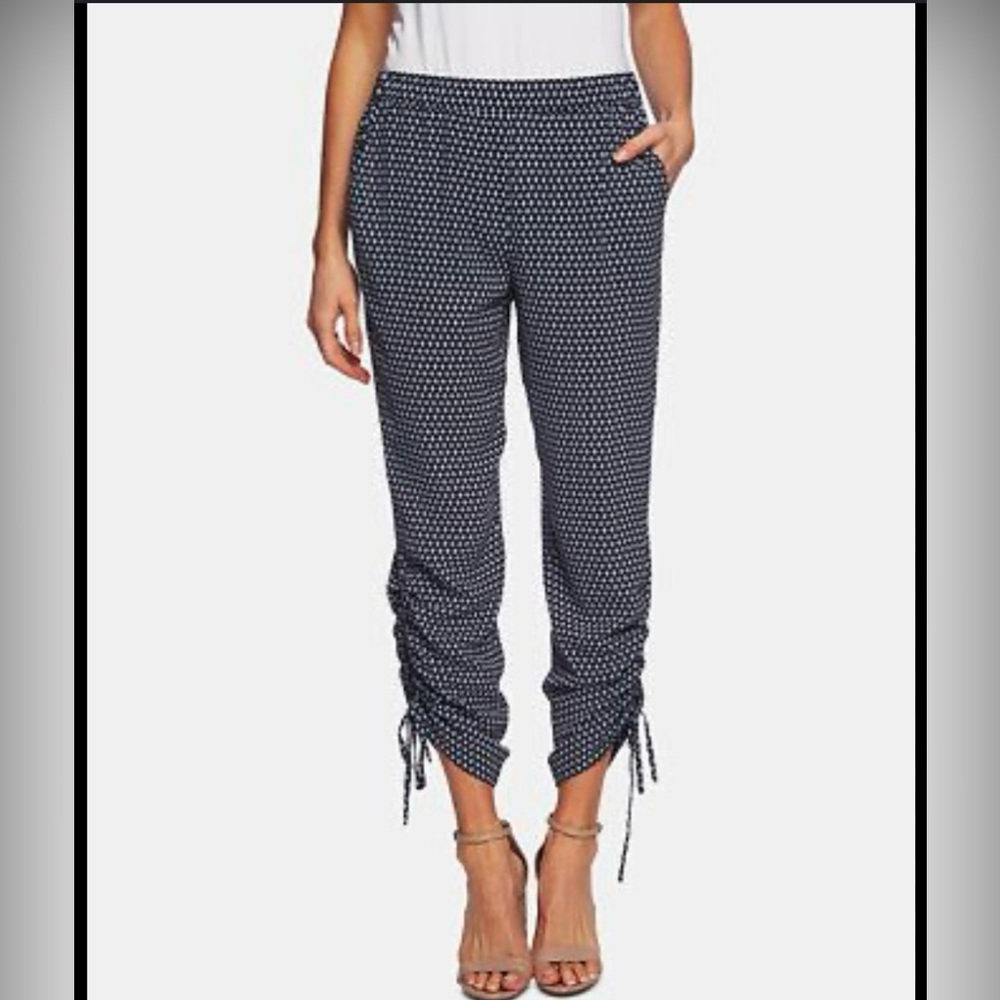CeCe Printed Drawstring Tie-Hem Cropped Pants Size Medium NWT